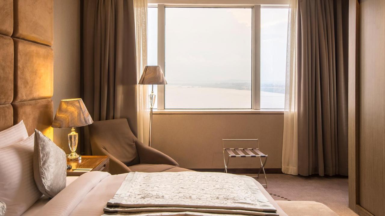 Fleuve Congo Hotel By Blazon Hotels 킨샤사 외부 사진