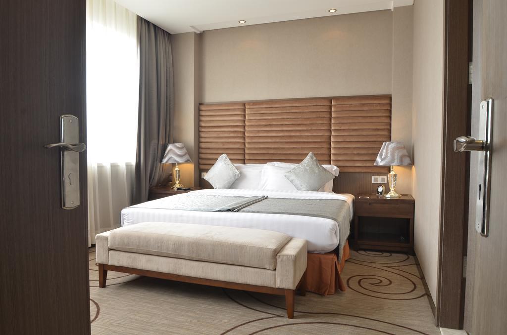 Fleuve Congo Hotel By Blazon Hotels 킨샤사 외부 사진