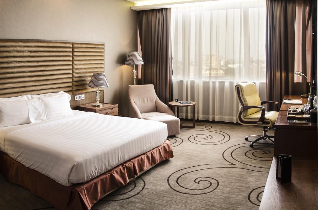 Fleuve Congo Hotel By Blazon Hotels 킨샤사 외부 사진